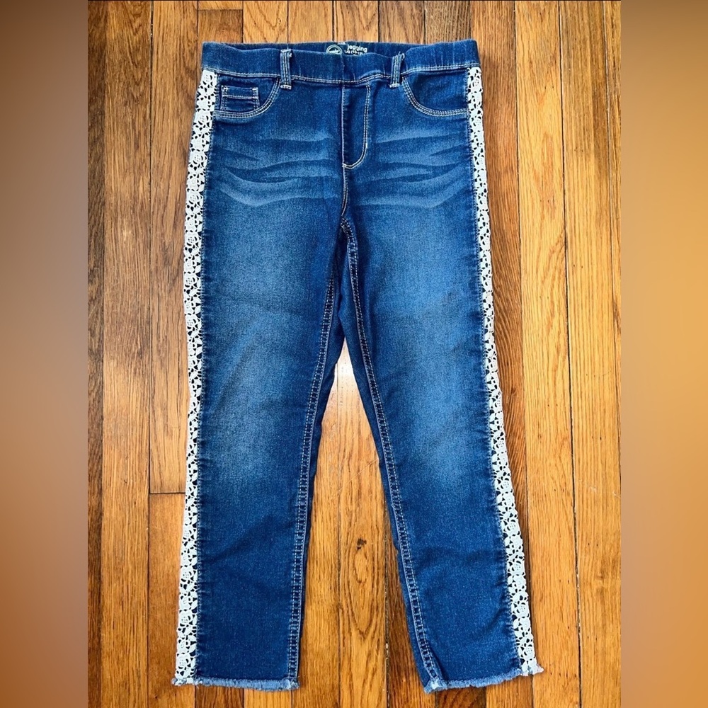 Girl’s 10/12 PLUS Jeggings w/ White Lace Trim